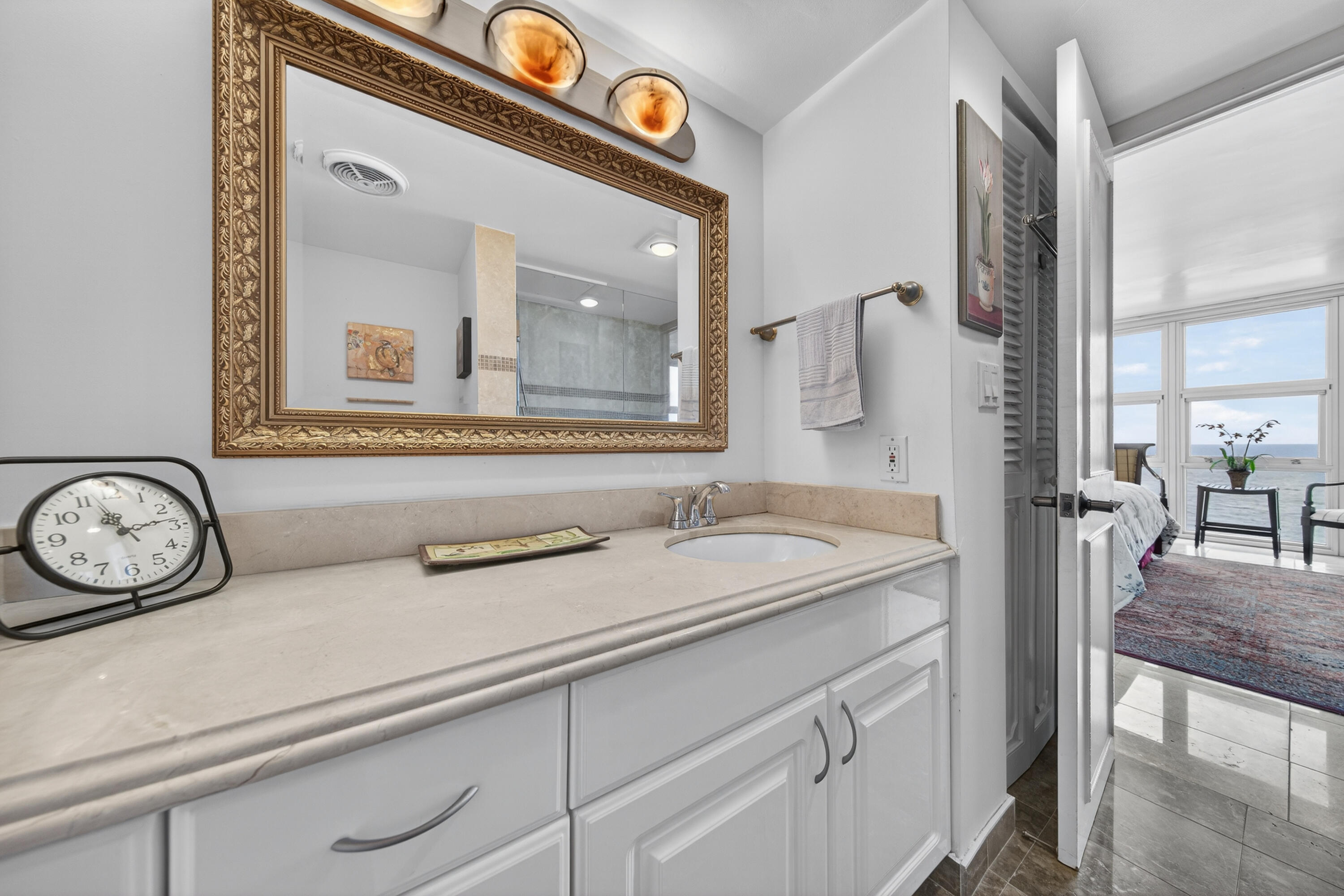 SILVER THATCH ATLANTIC PLAZA - Residential