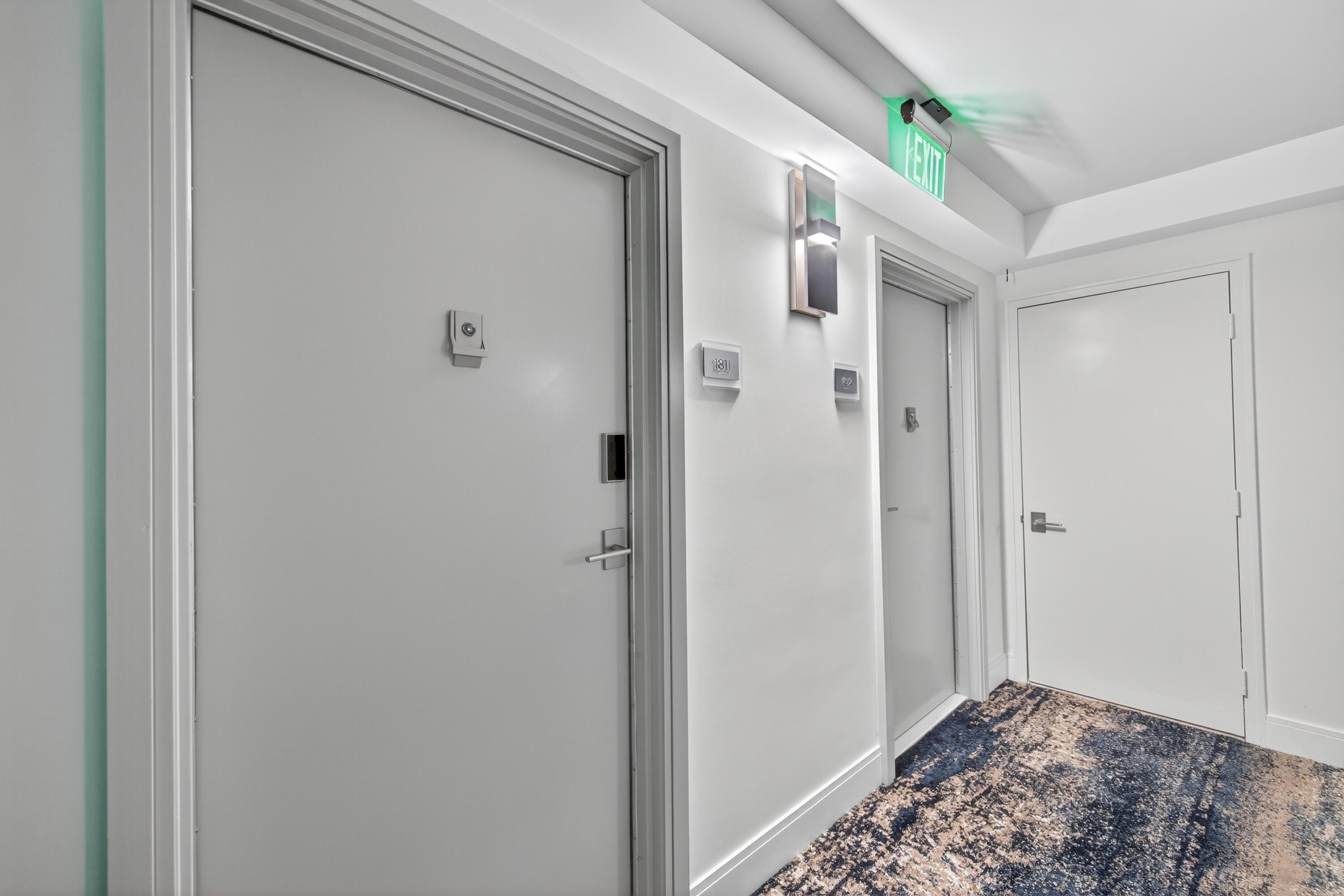 SILVER THATCH ATLANTIC PLAZA - Residential