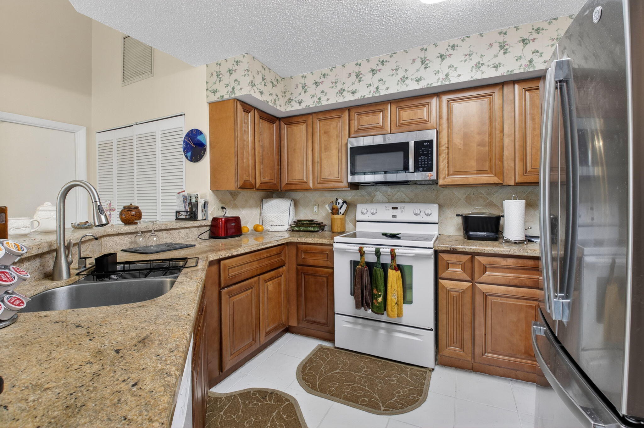 BRIGHTON LAKES - Residential