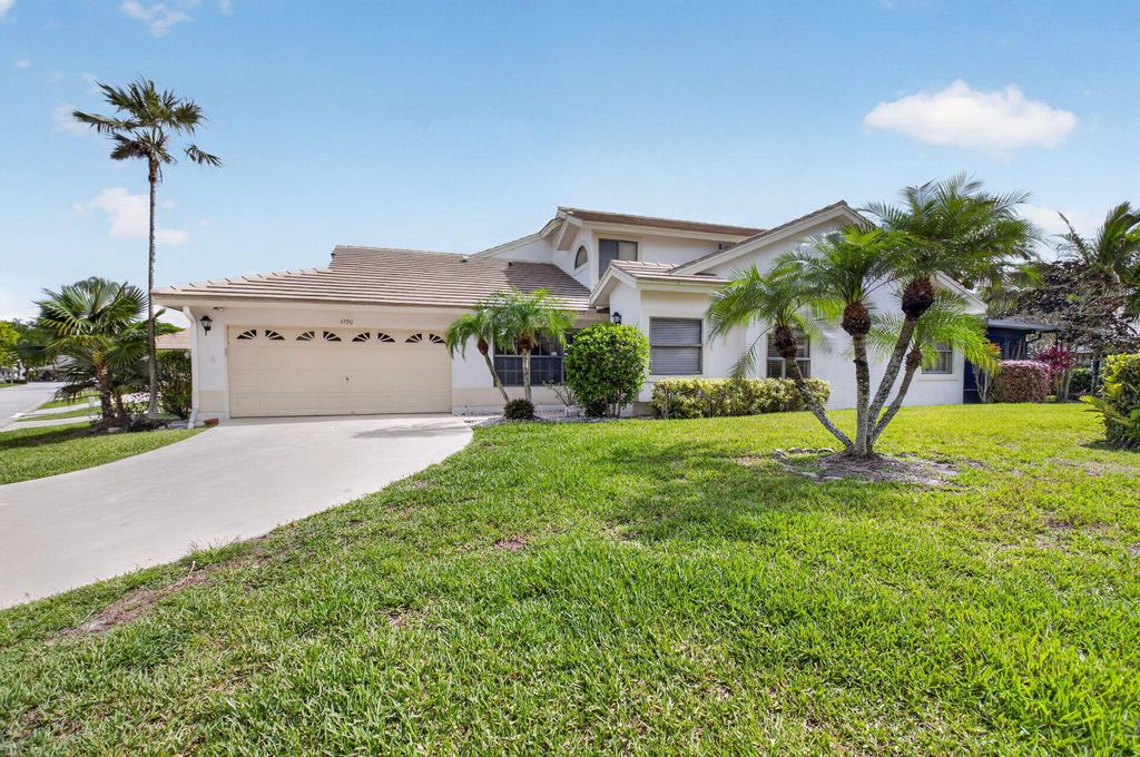 Photo of 4790 Brighton Lakes Boulevard, Boynton Beach, FL 33436 (MLS # B26014178)