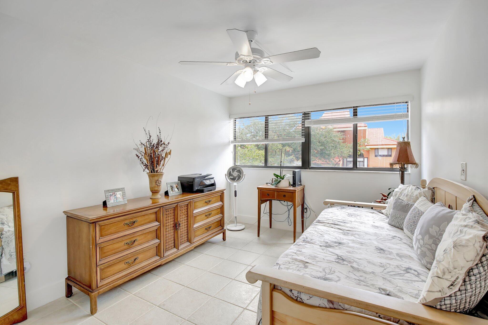 CELEBRATION POINT CONDO #2 - Residential