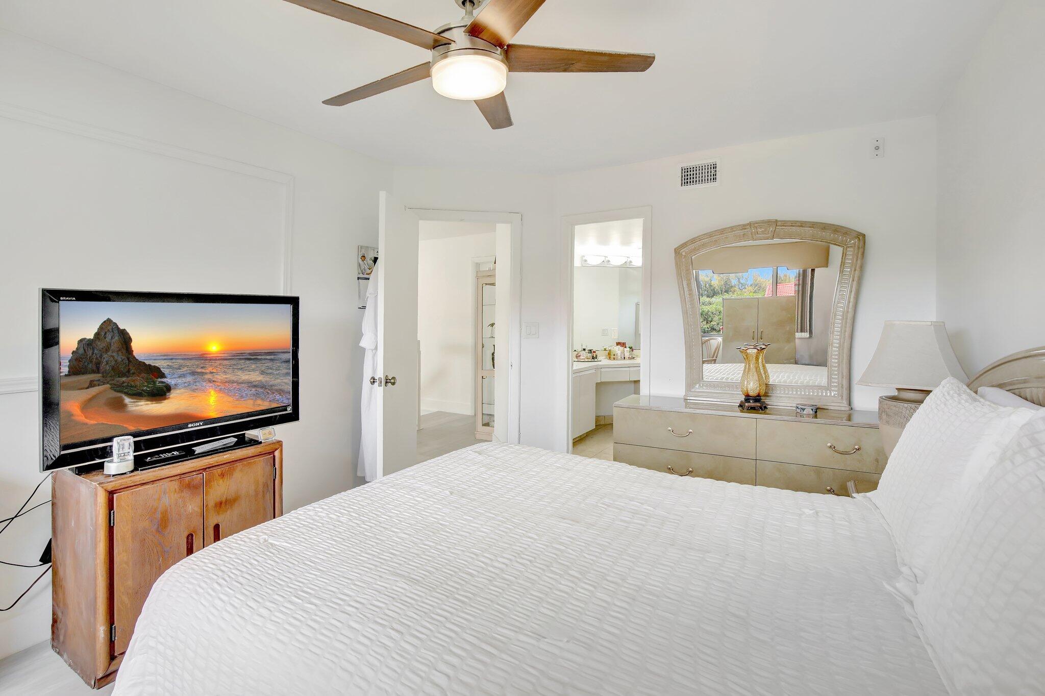 CELEBRATION POINT CONDO #2 - Residential