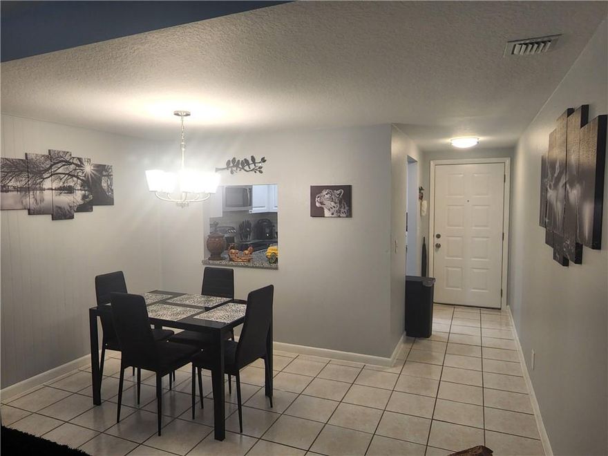 Amazing location! Beautifully maintained 2/2 ground floor unit. Pet friendly and all ages gated community that sits on the Intracoastal. Community has a pool, tennis courts, Shuffleboard and more! Great price to live just feet from the Intracoastal waterway.