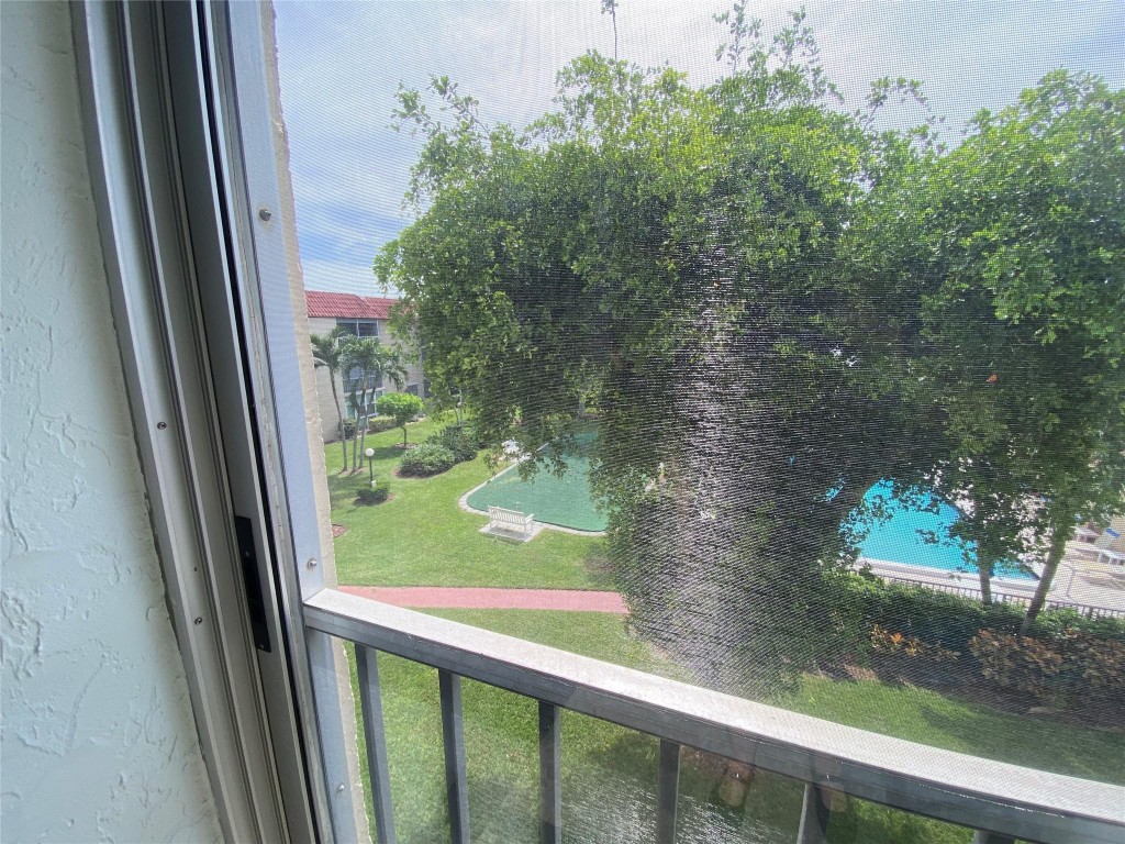 South Garden Condo - Residential