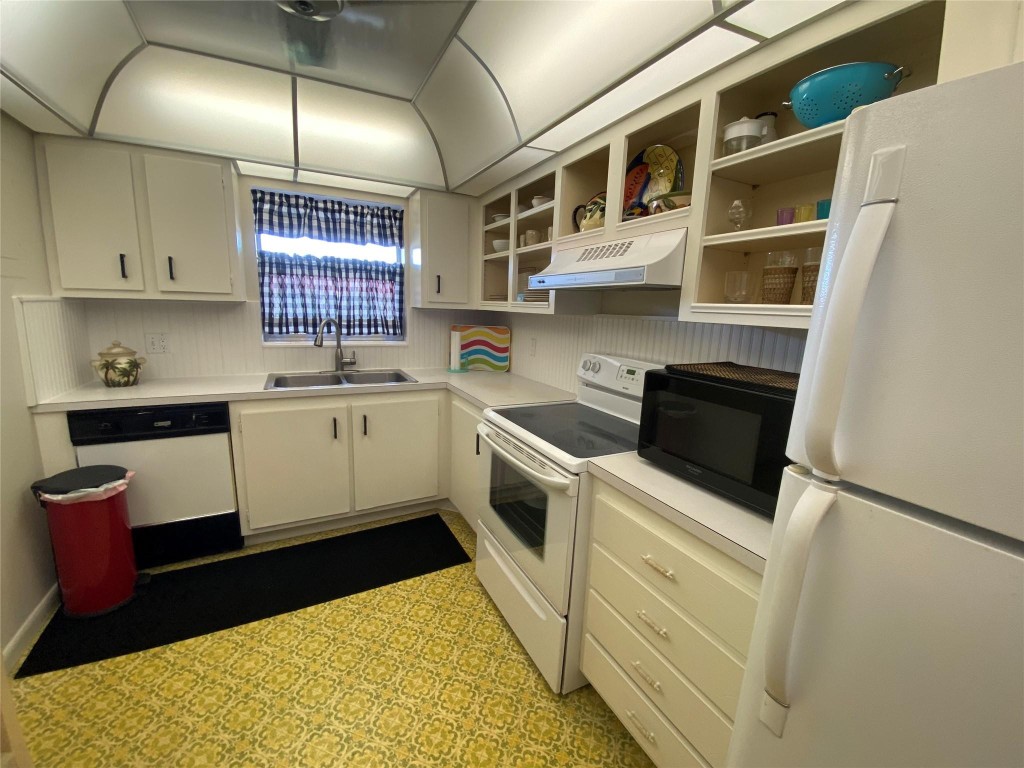 South Garden Condo - Residential