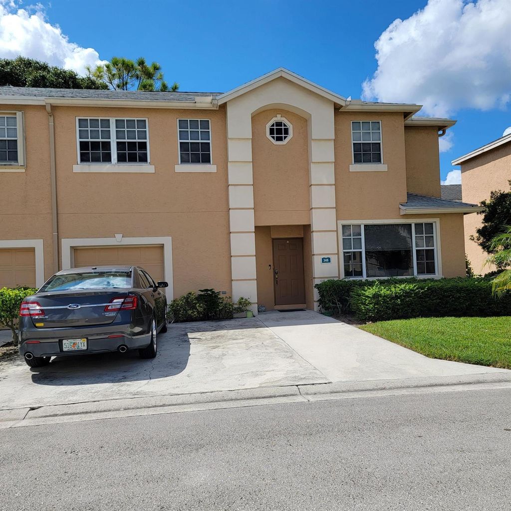 Photo of 348 Laurel Oaks Way, Jupiter, FL 33458 (MLS # R10918690)