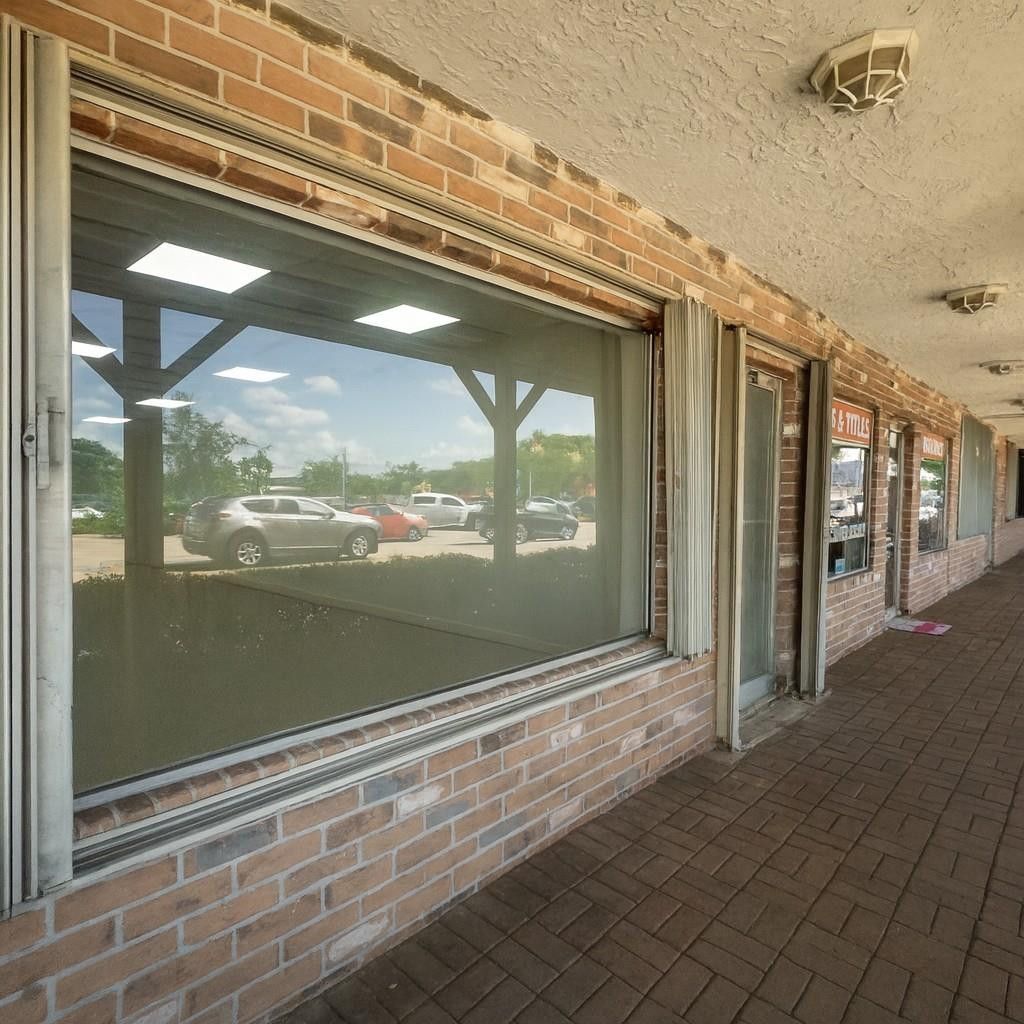 Photo of 4470 SW 64th Avenue, Davie, FL 33314 (MLS # F10523367)