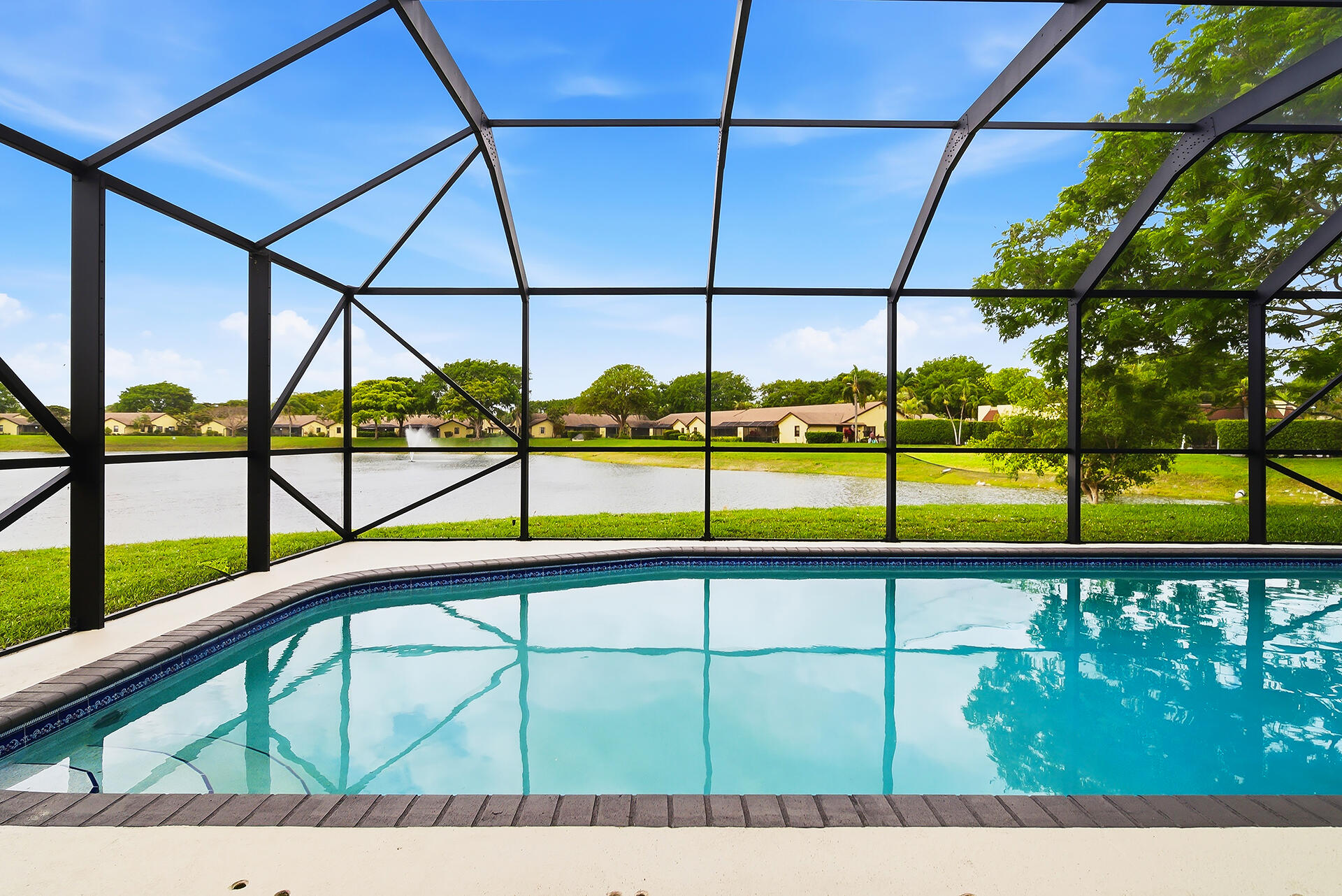 BOCA TRACE - Residential