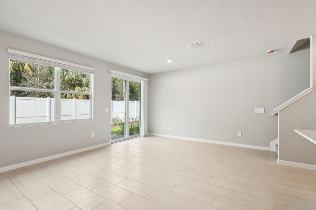 Photo of 444 Salisbury Circle, Fort Pierce, FL 34982 (MLS # R11061331)