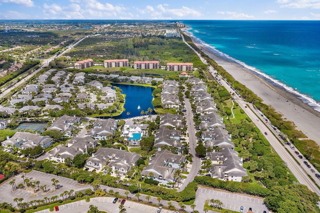 Photo of 1609 Mizzenmast Way, Jupiter, FL 33477 (MLS # R11034232)