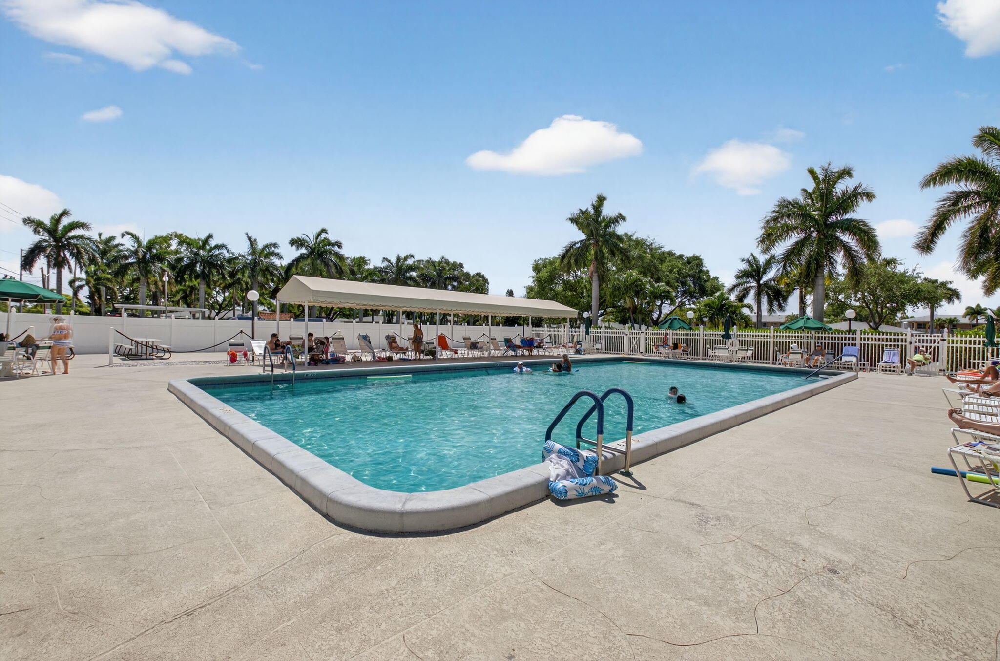 PINES OF DELRAY NORTH CONDO - Residential