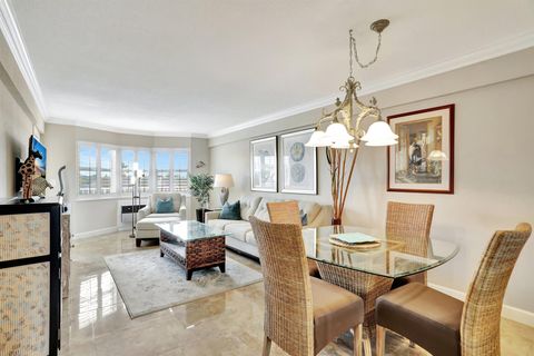 A home in Deerfield Beach