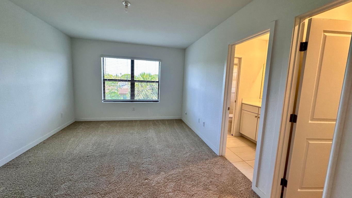 VILLAGE PARK AT DEERFIELD BEACH - Residential