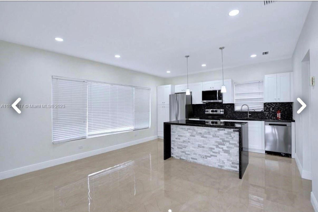 Driftwood Acres 10 39-45 - Residential Lease