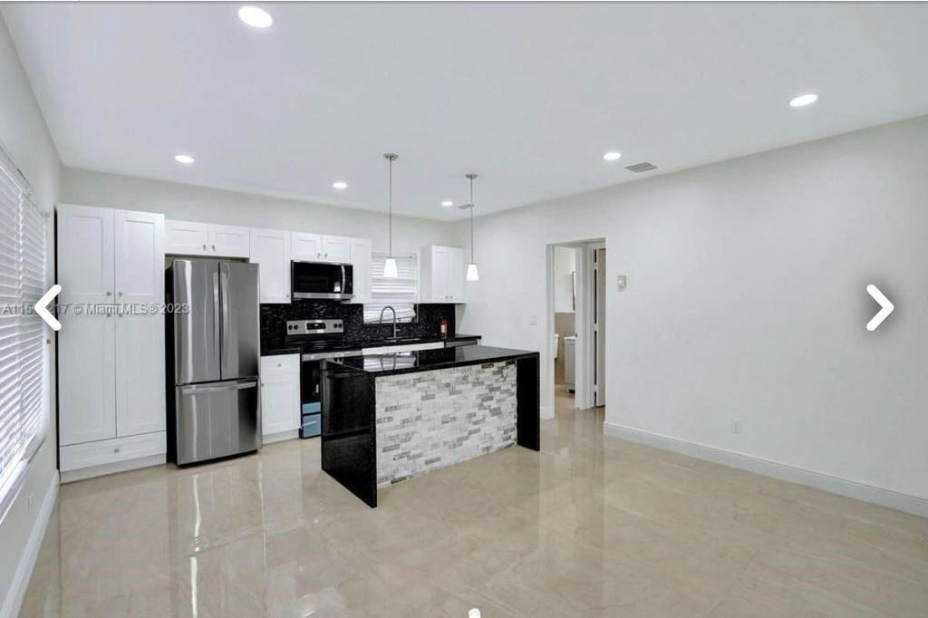 Photo of 6720 Coolidge Street, Hollywood, FL 33024 (MLS # F10556347)