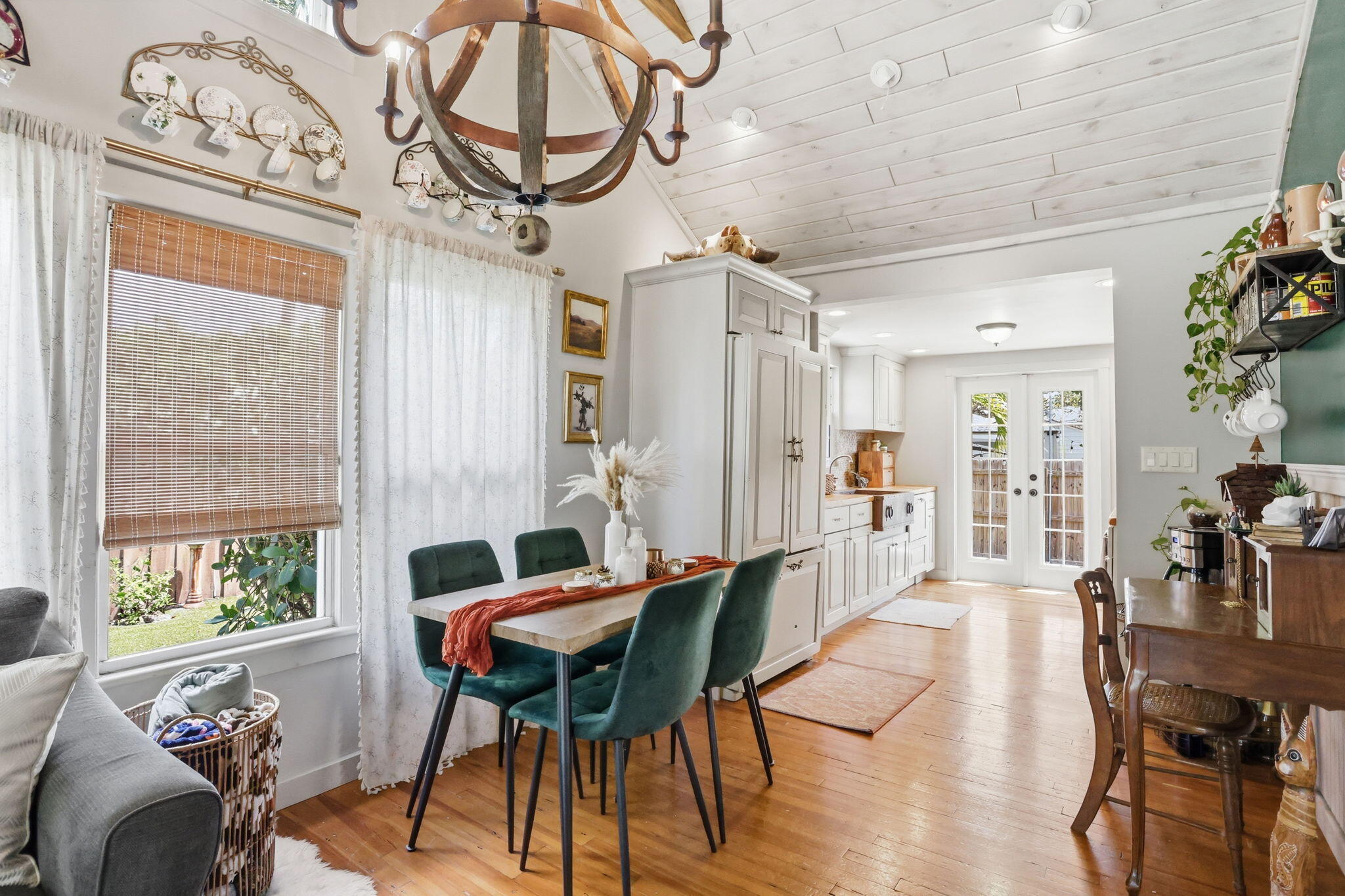 LAKE WORTH TOWN OF - Residential