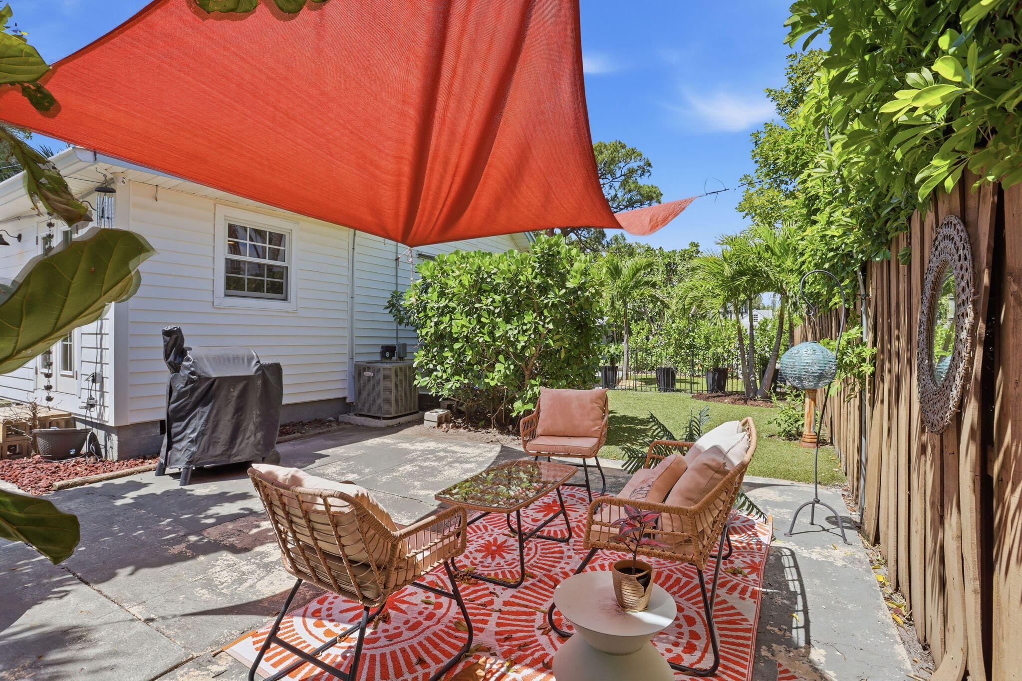 LAKE WORTH TOWN OF - Residential