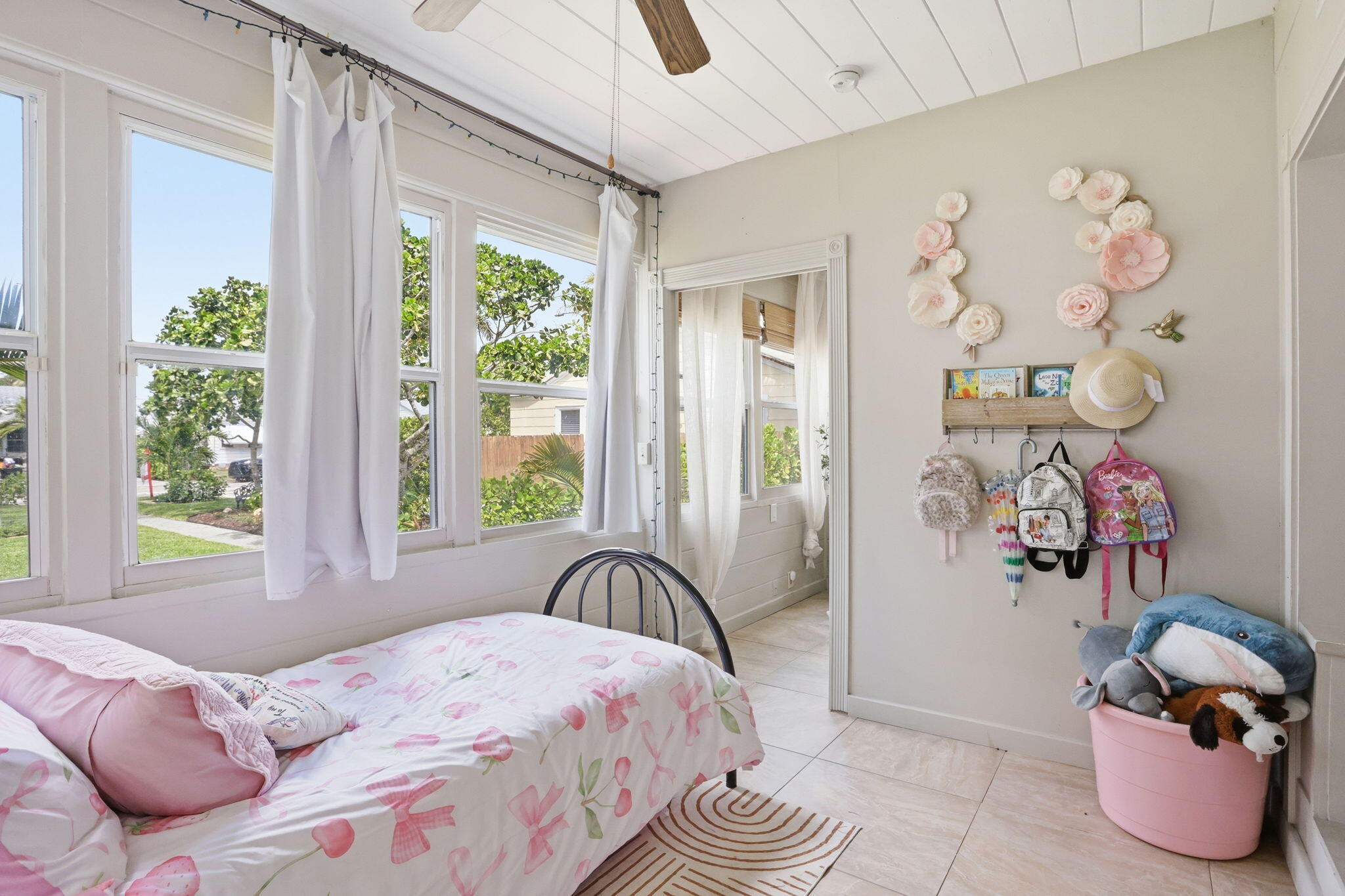 LAKE WORTH TOWN OF - Residential