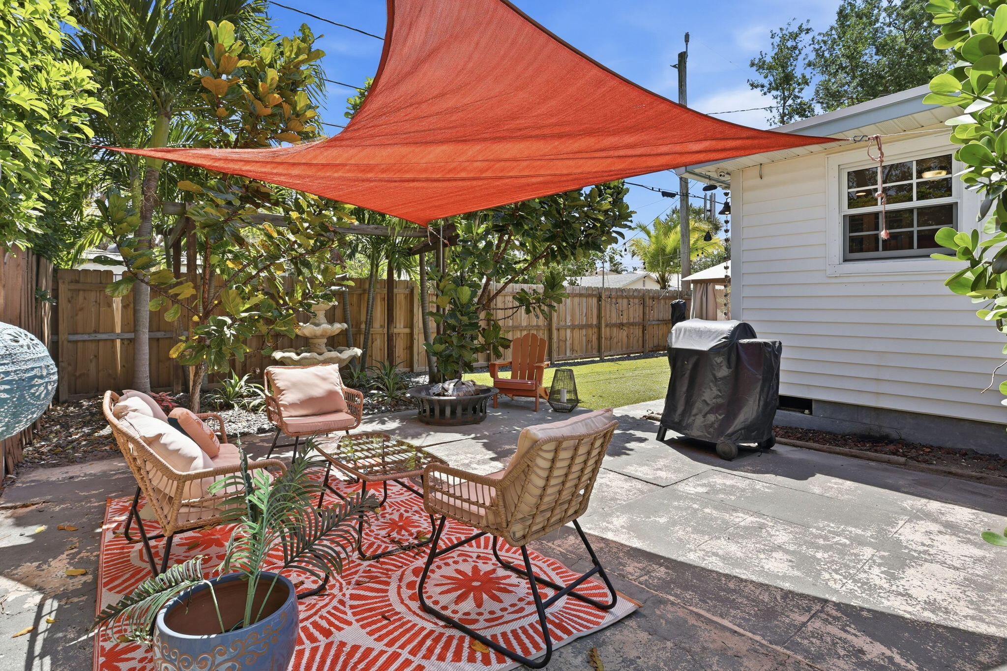 LAKE WORTH TOWN OF - Residential