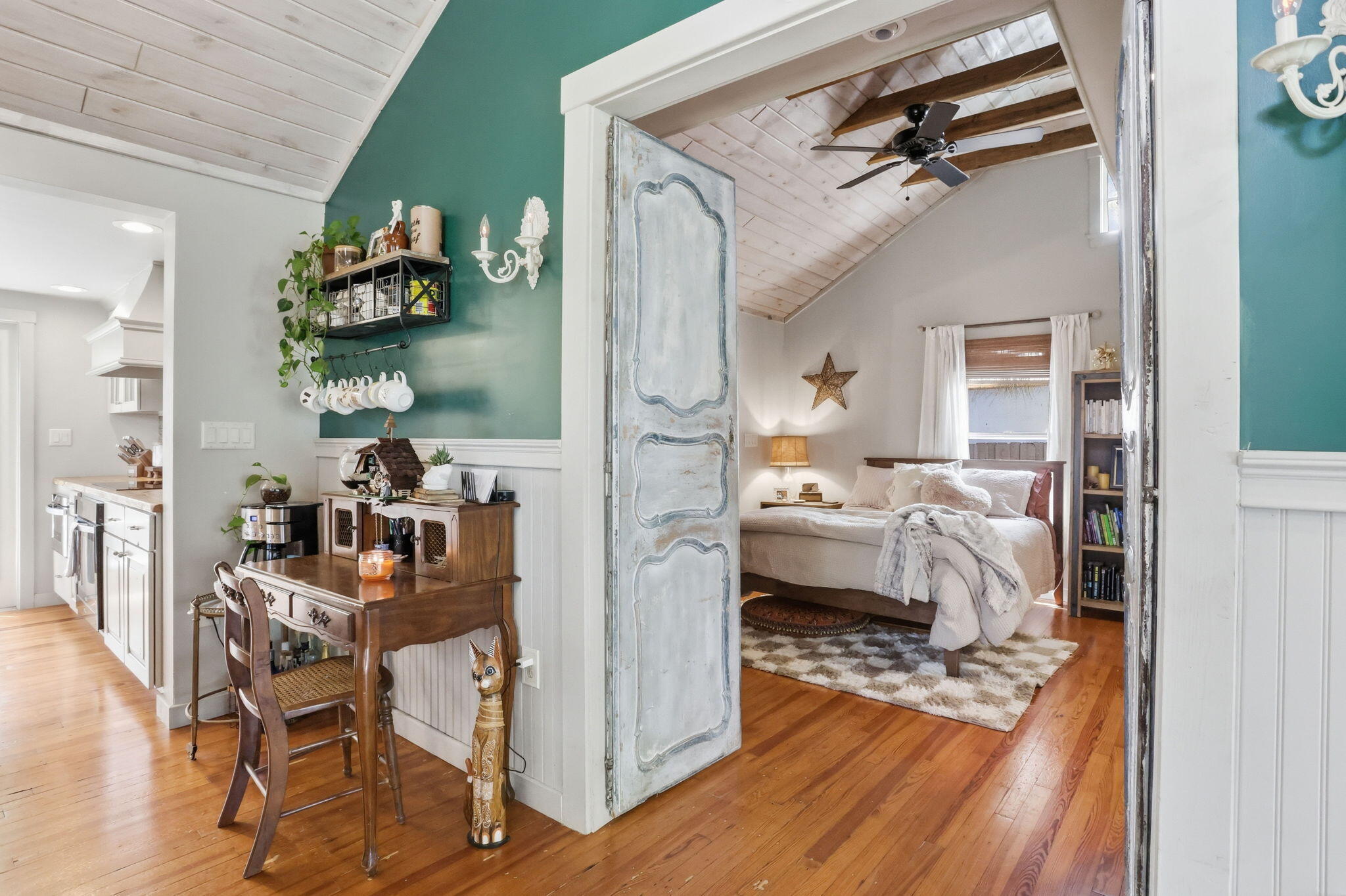 LAKE WORTH TOWN OF - Residential