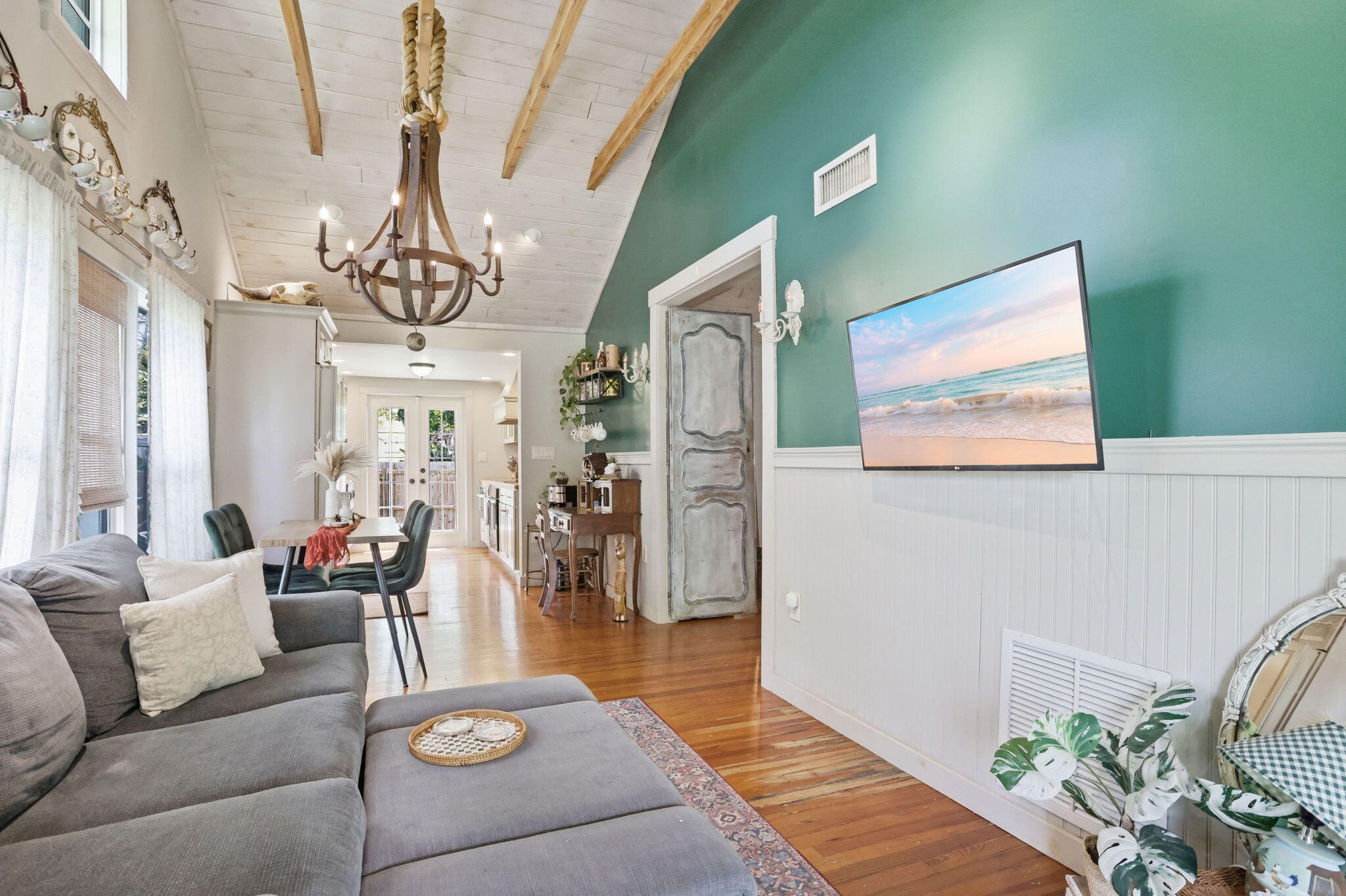 LAKE WORTH TOWN OF - Residential