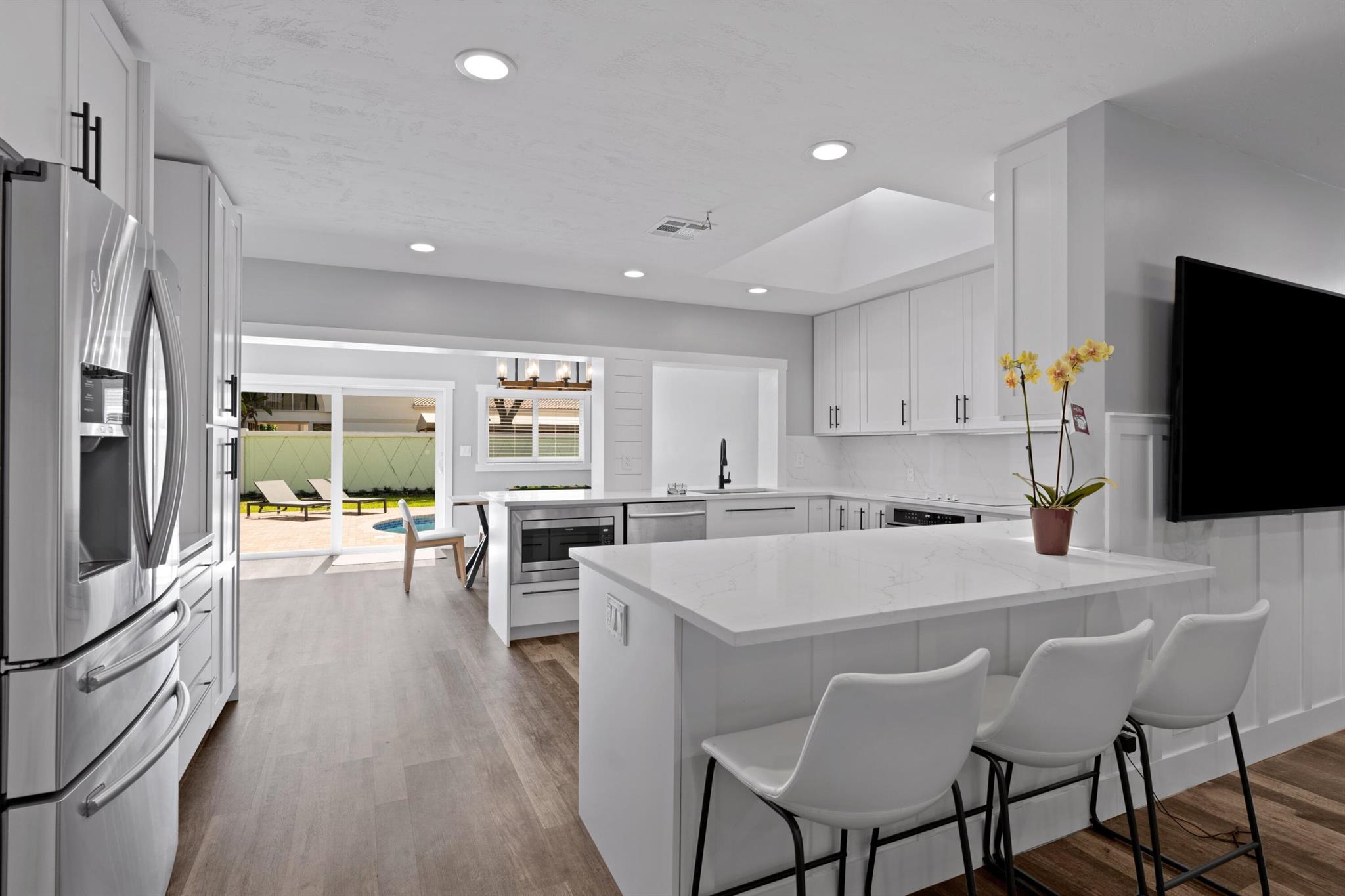 VISTA HILLS - Residential Lease