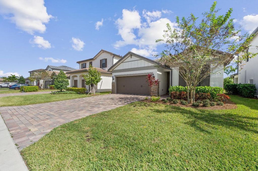 Photo of 4762 Roldan Court, Lake Worth, FL 33467 (MLS # R11157749)