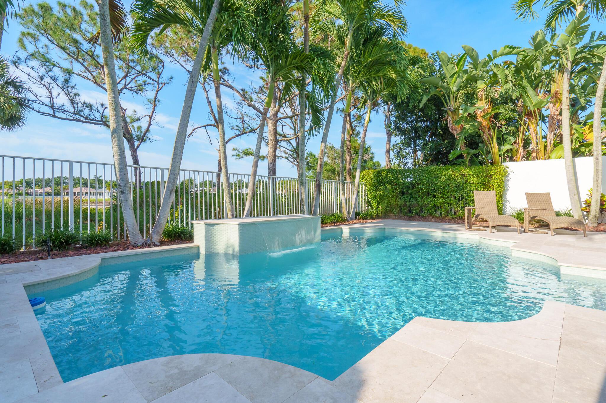 ADDISON RESERVE - Residential