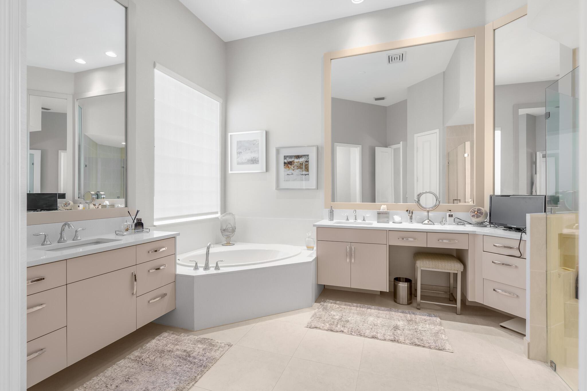 ADDISON RESERVE - Residential