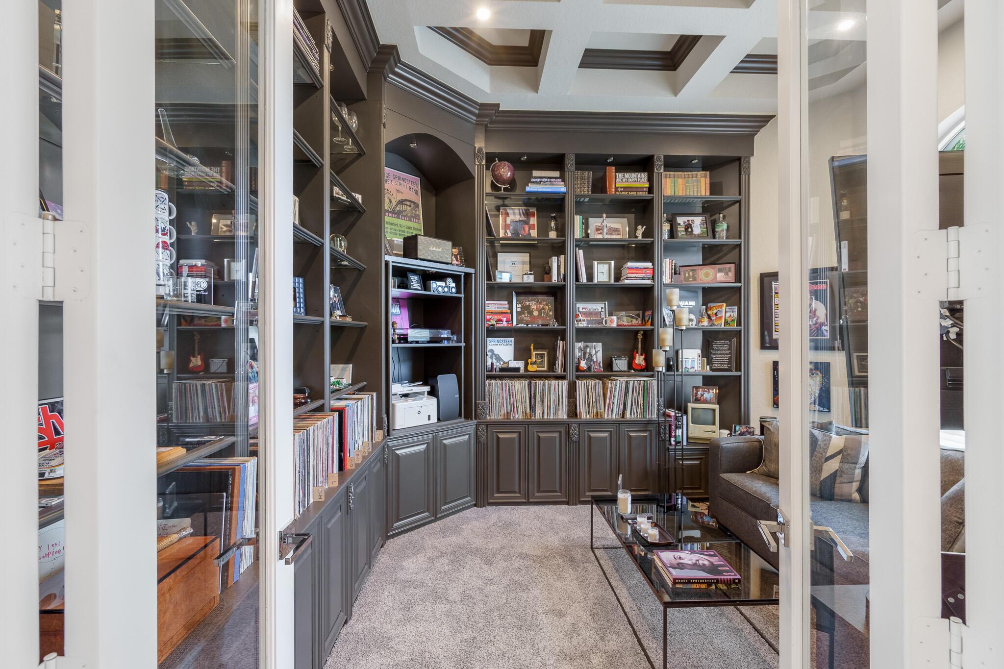 ADDISON RESERVE - Residential