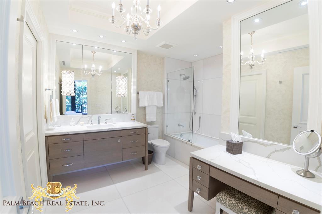 DUNSTER HOUSE CONDO - Residential