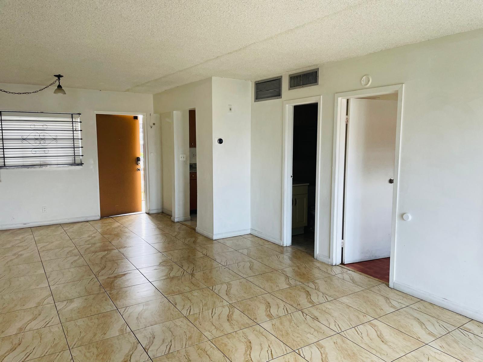 View photos, virtual tours, details... 4191 NW 26th Street 371