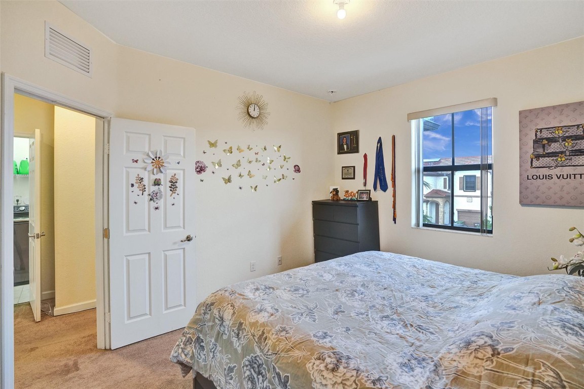 AQUABELLA SECTION ONE - Residential