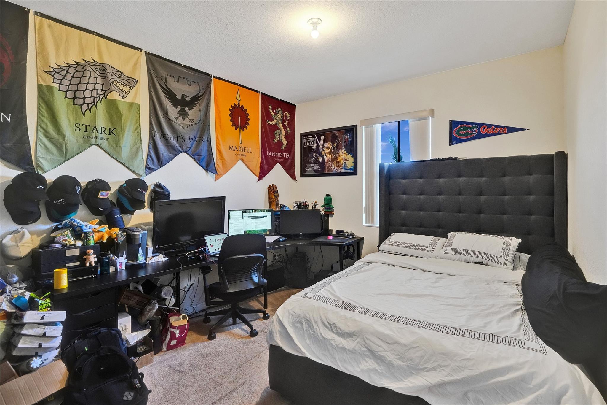 AQUABELLA SECTION ONE - Residential