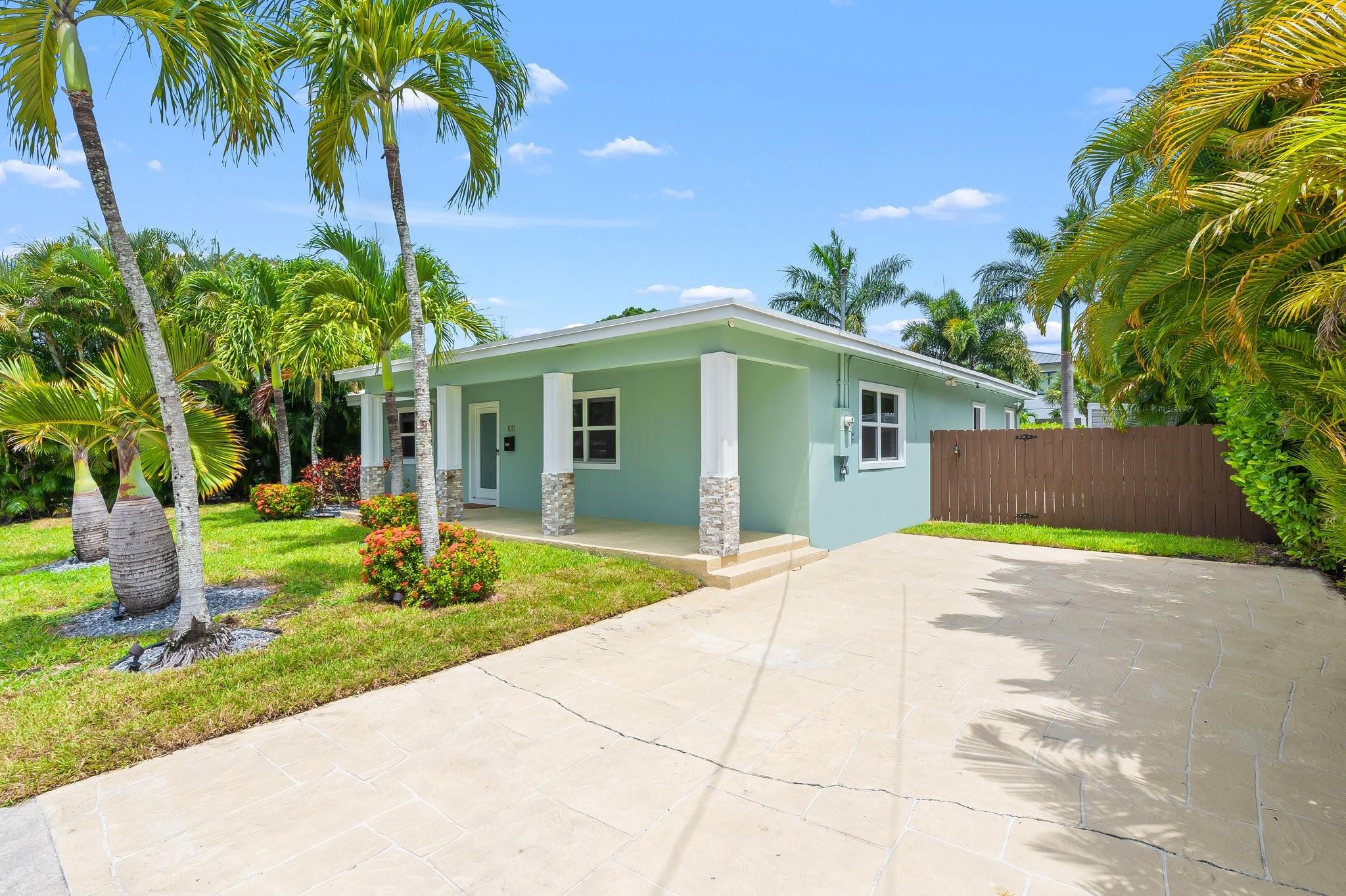 1011 W Las Olas Blvd