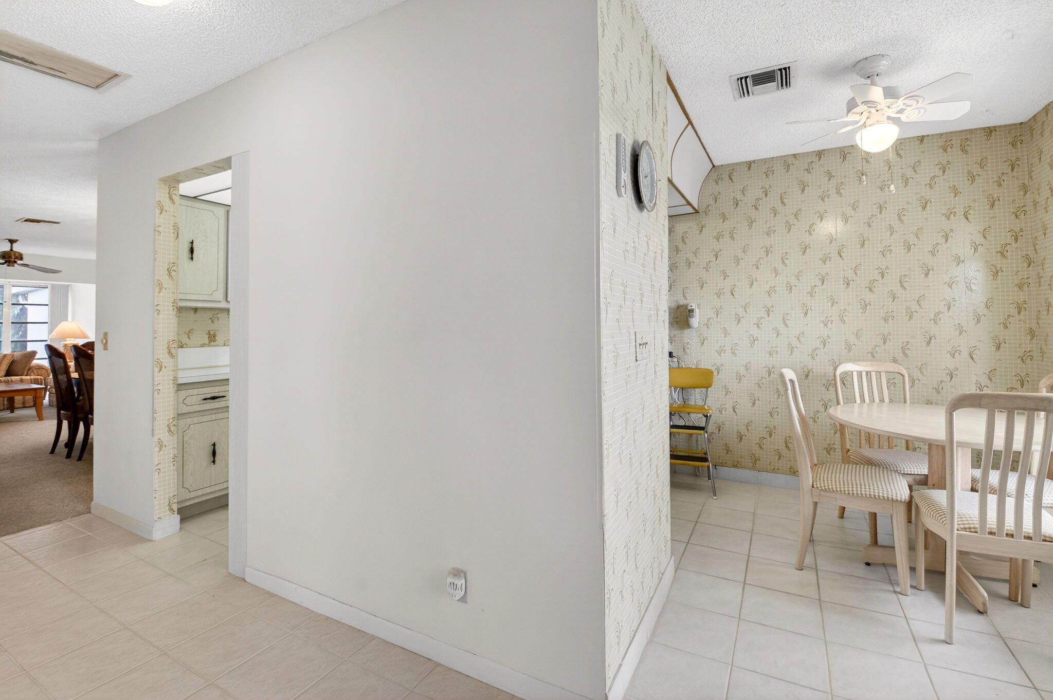 PINES OF DELRAY CONDO - Residential
