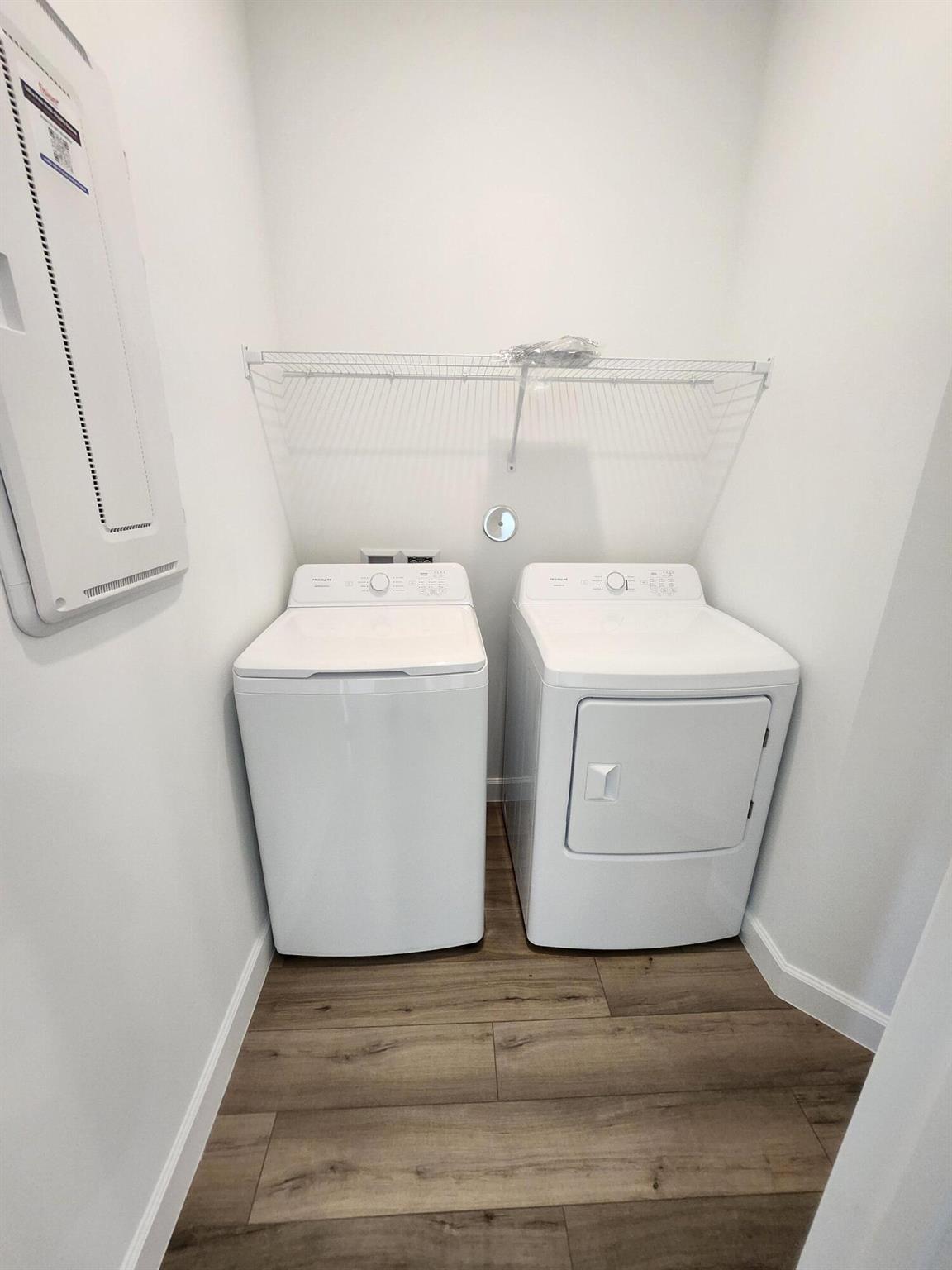 DELRAY TRAILS - Residential Lease