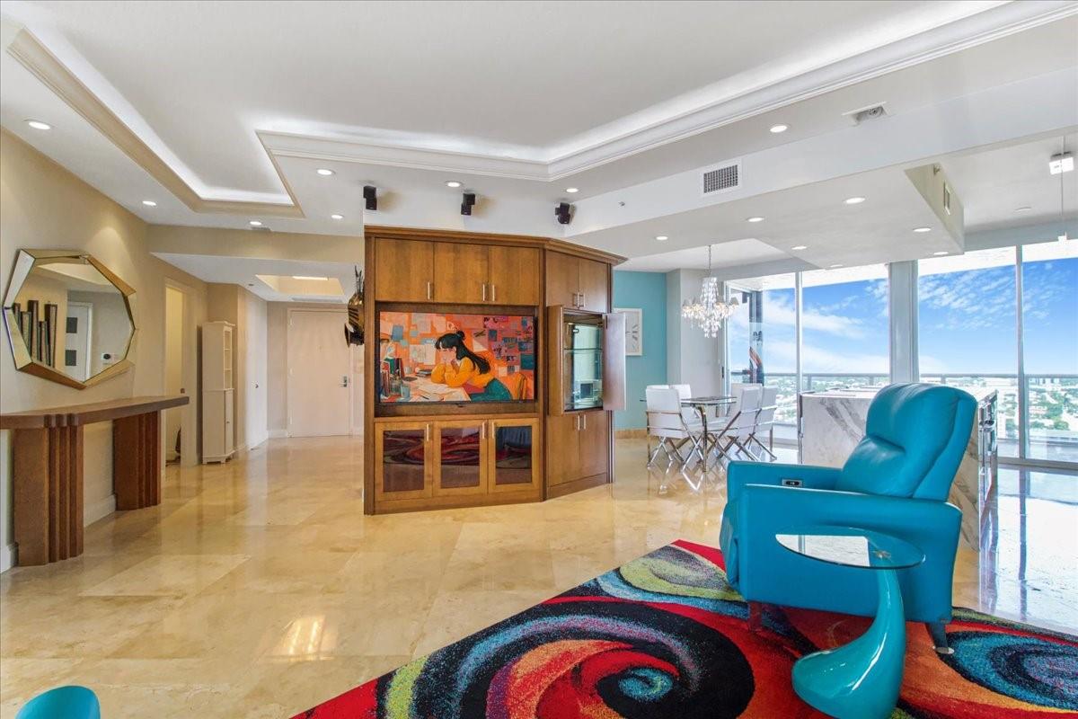 L'Hermitage - Residential Lease