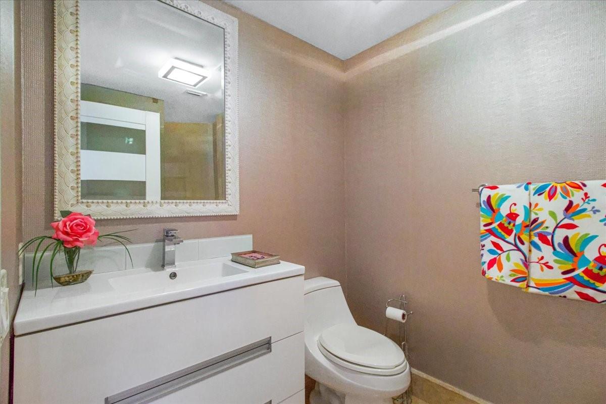 L'Hermitage - Residential Lease