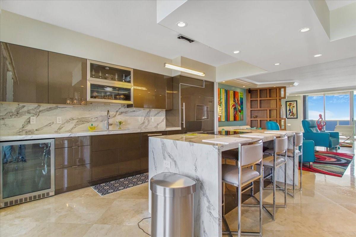 L'Hermitage - Residential Lease