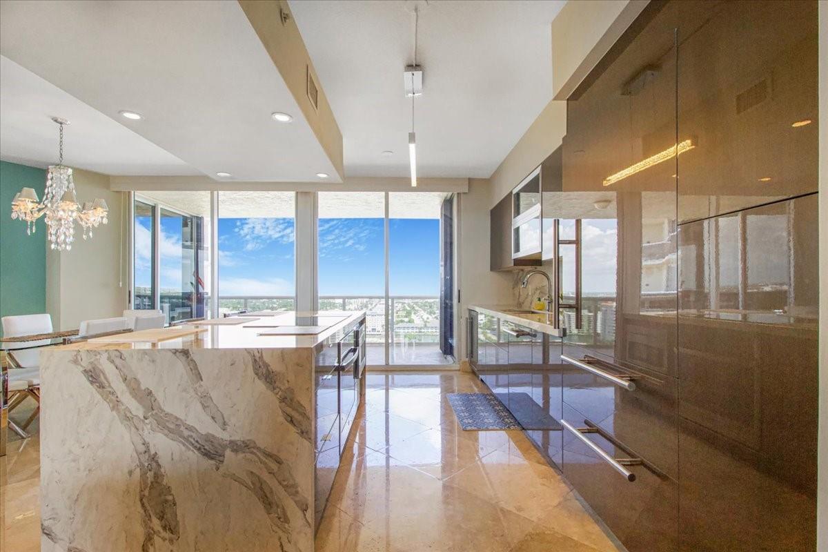 L'Hermitage - Residential Lease