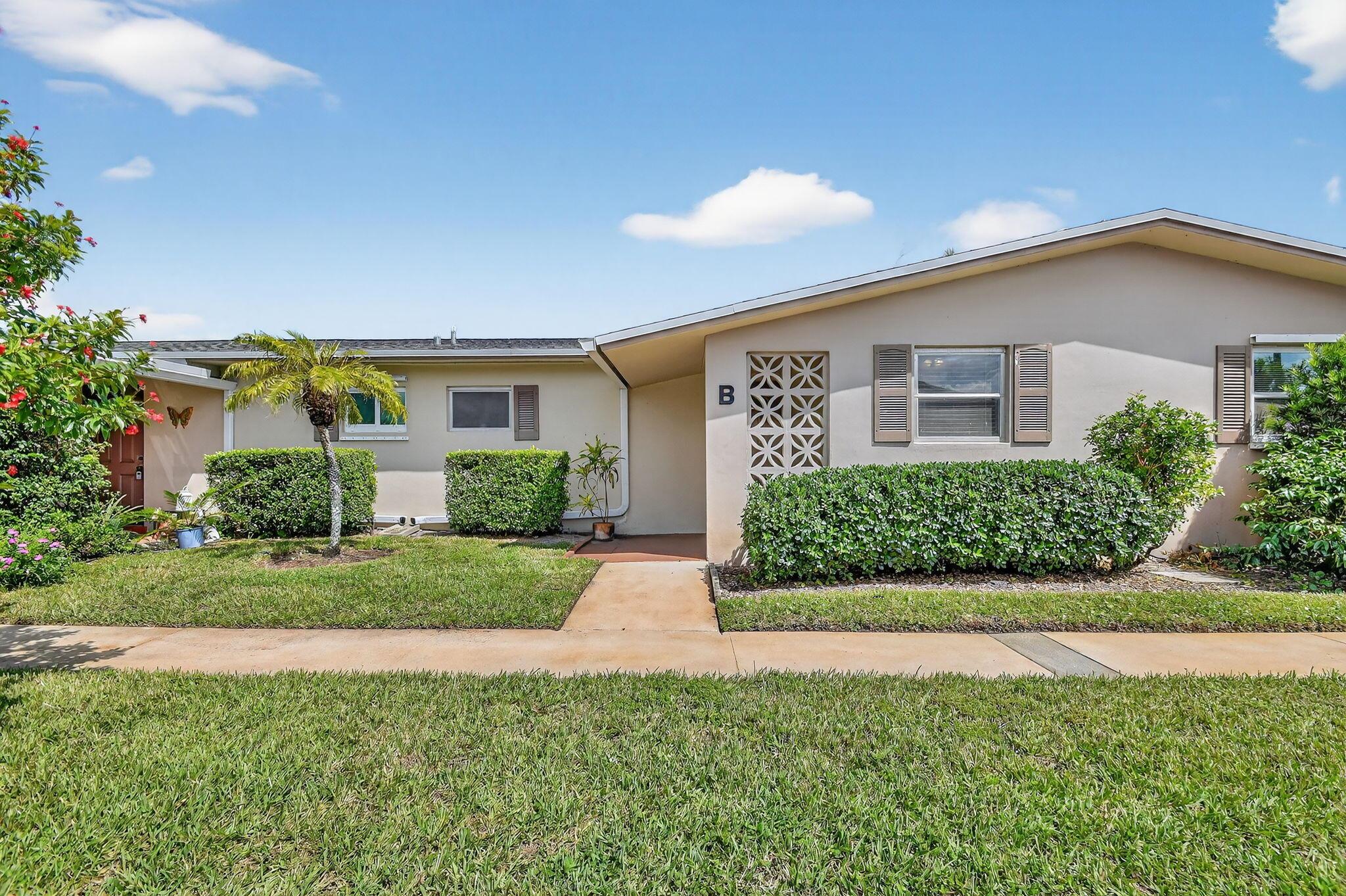 CRESTHAVEN VILLAS 10 COND - Residential Lease