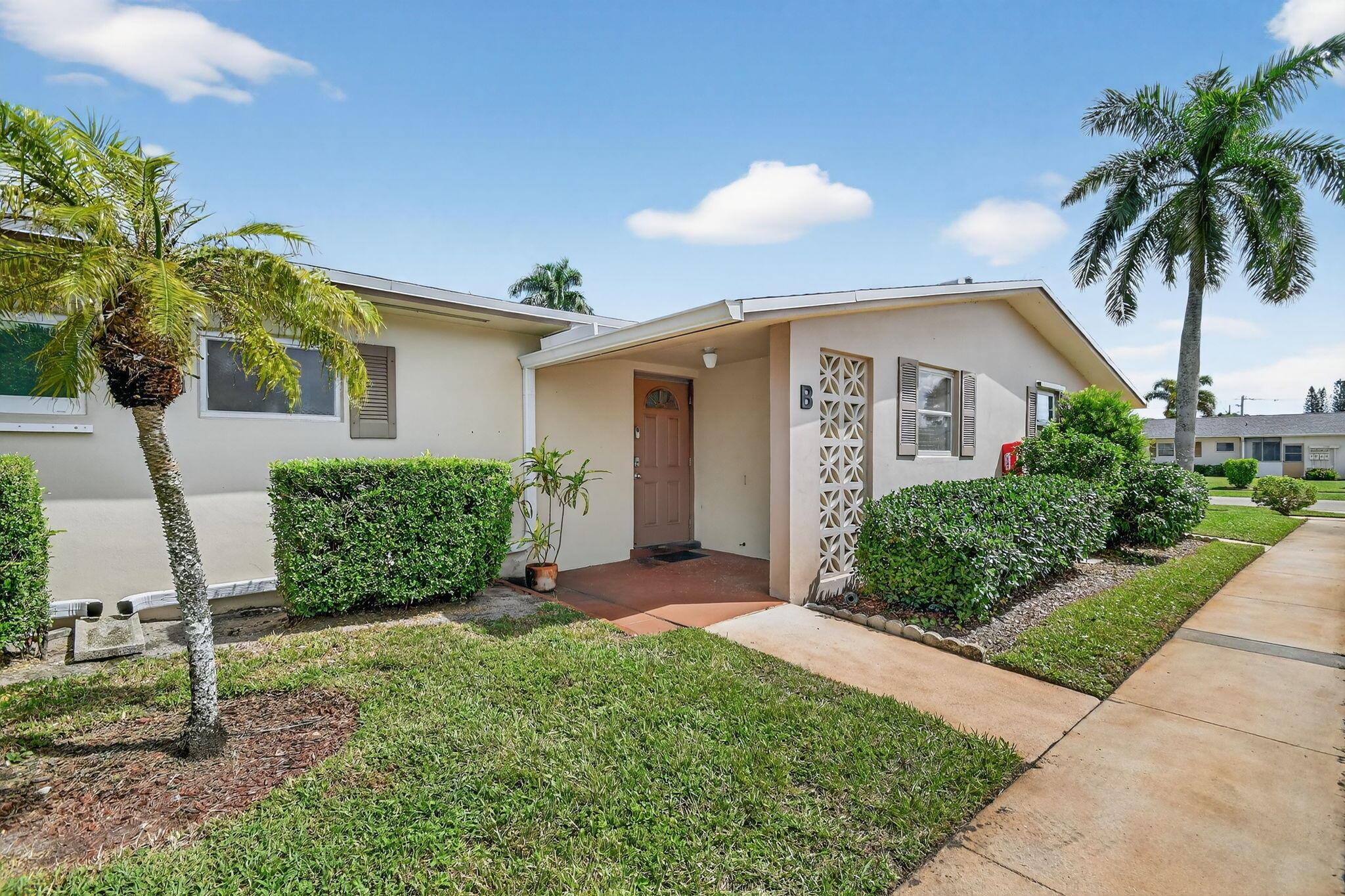 CRESTHAVEN VILLAS 10 COND - Residential Lease