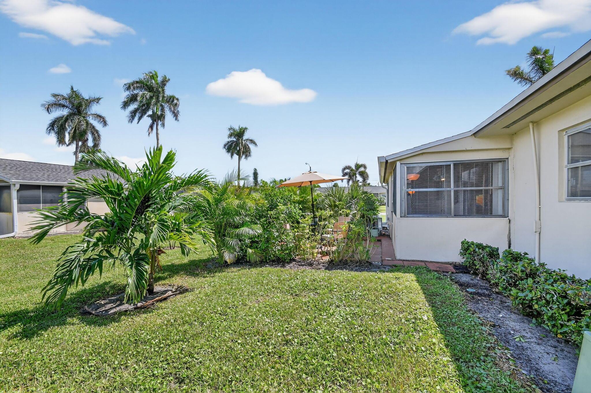 CRESTHAVEN VILLAS 10 COND - Residential Lease