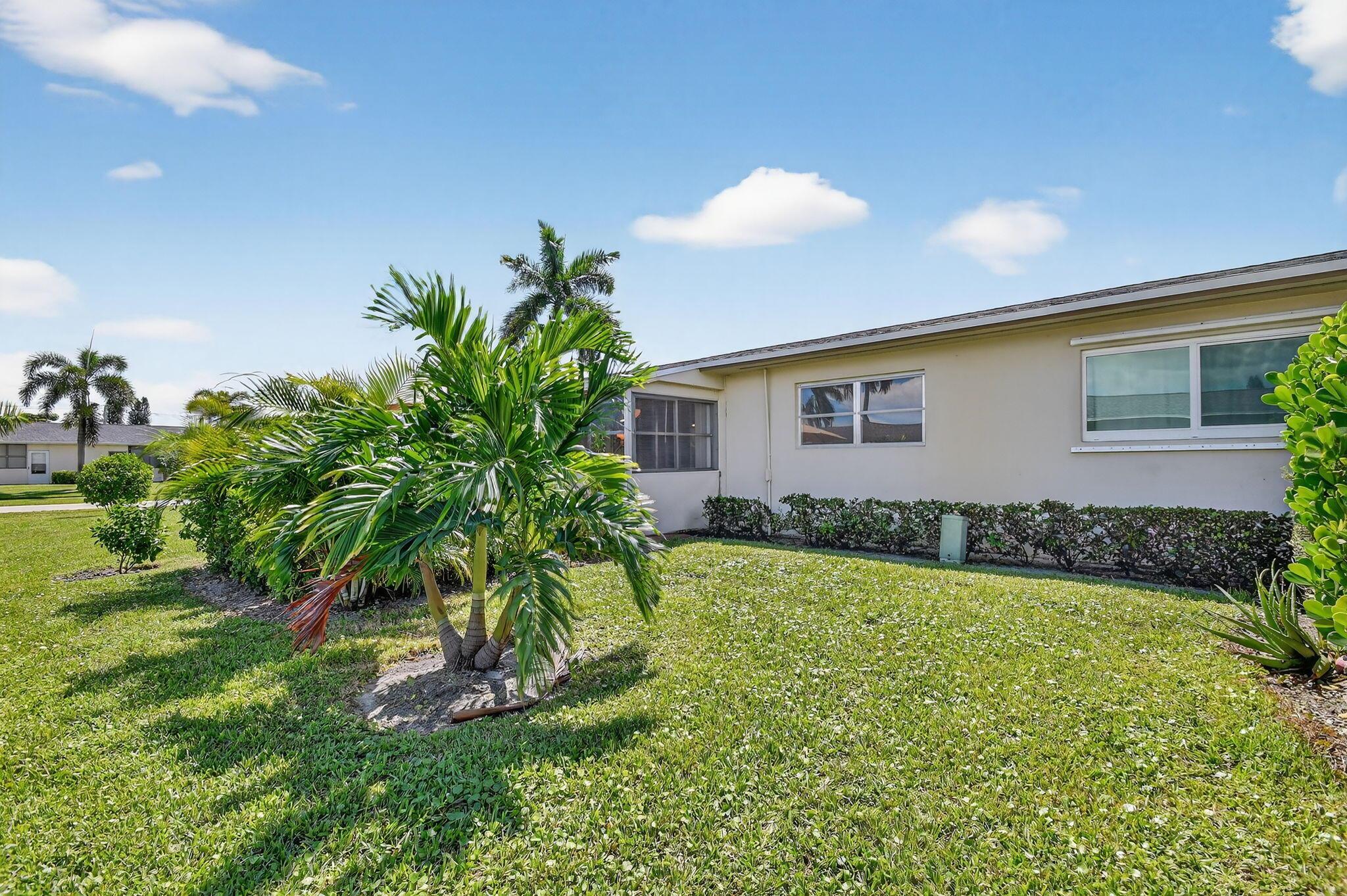 CRESTHAVEN VILLAS 10 COND - Residential Lease