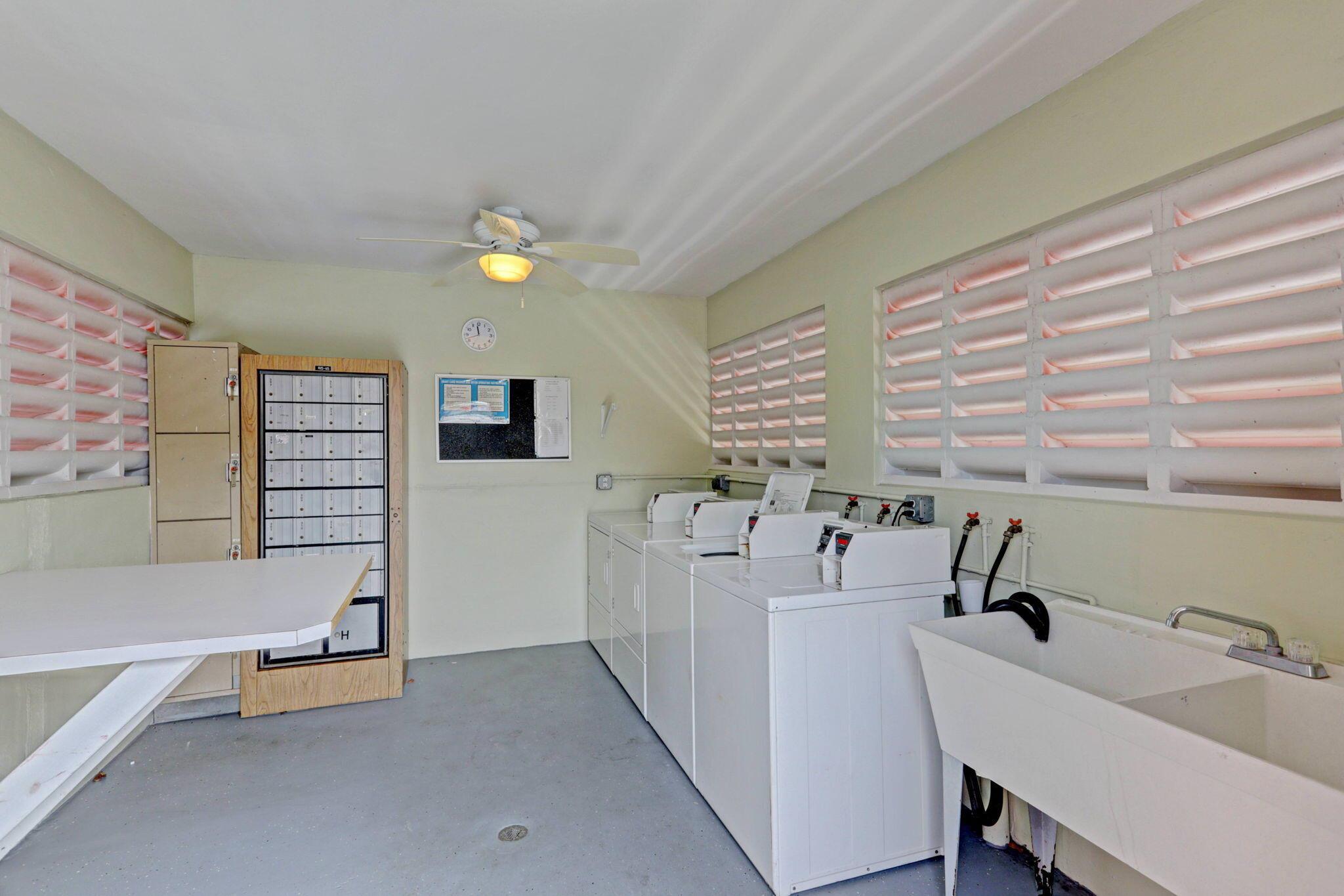 CRESTHAVEN VILLAS 10 COND - Residential Lease