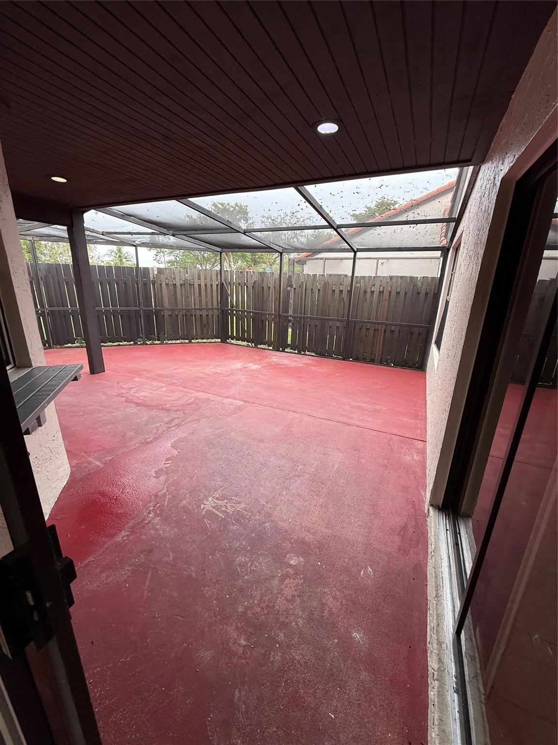 LAKES MEADOW VILLAGE HOME - Residential Lease