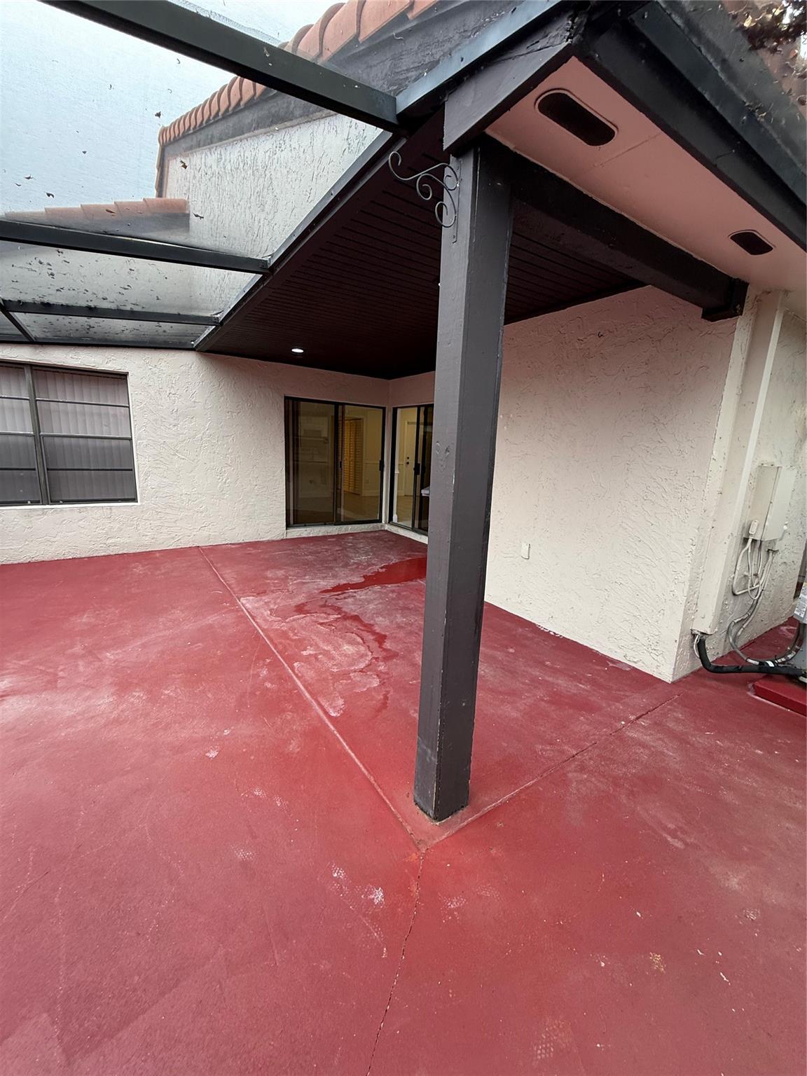 LAKES MEADOW VILLAGE HOME - Residential Lease