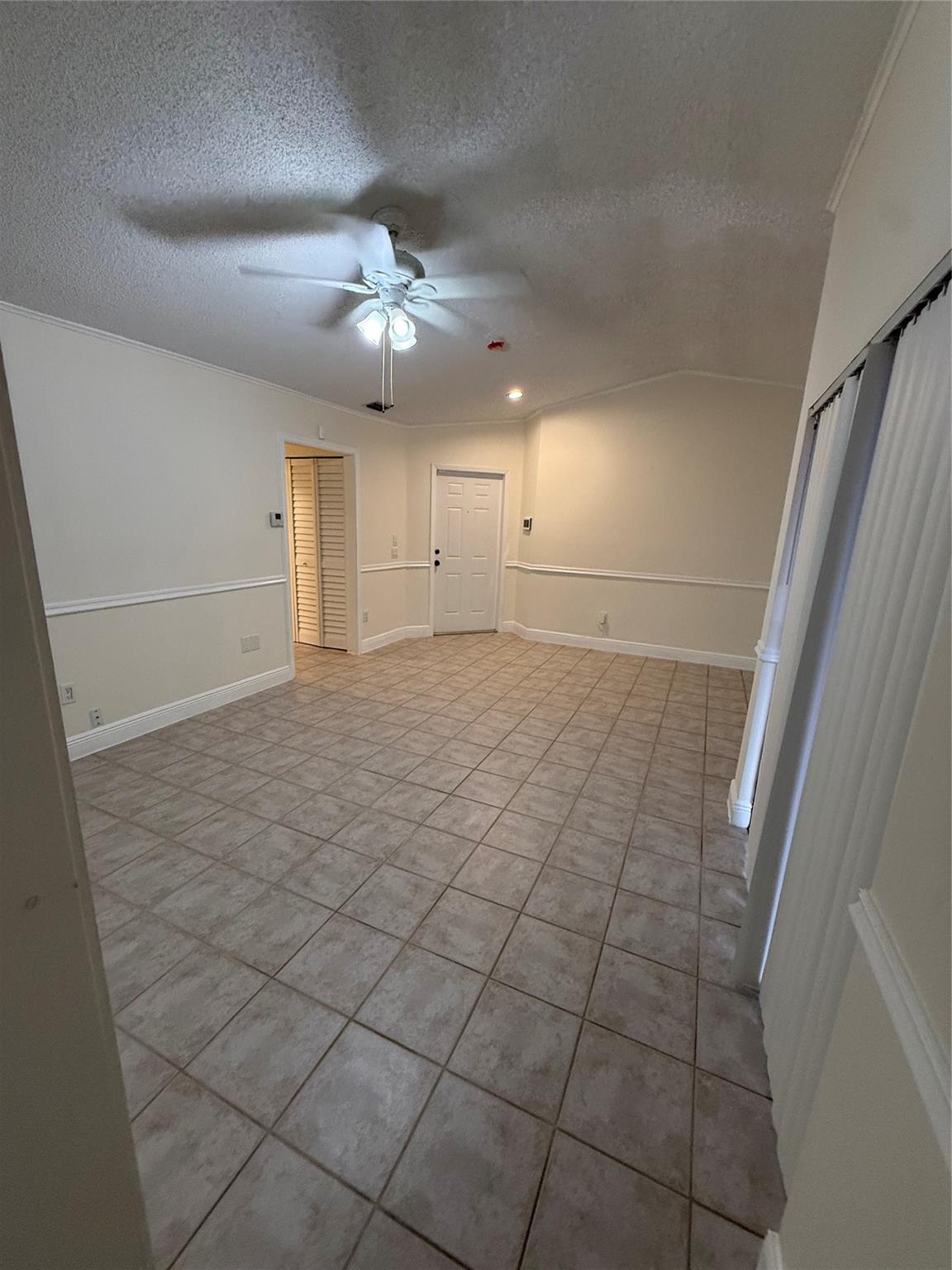 LAKES MEADOW VILLAGE HOME - Residential Lease