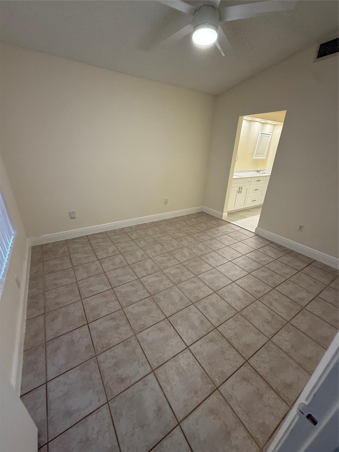 LAKES MEADOW VILLAGE HOME - Residential Lease